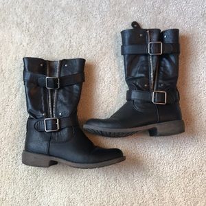 Size 6 black Mid-Calf Boots